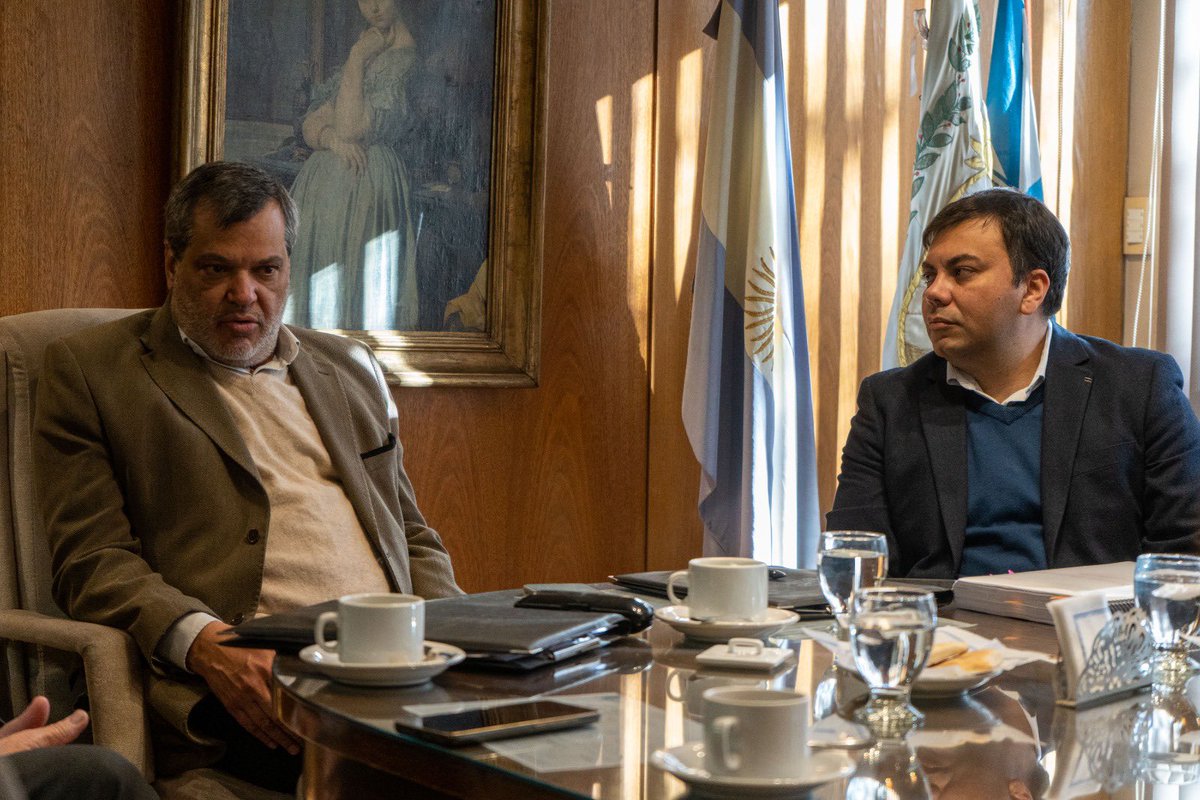 lopresti_lh's tweet image. Estuvimos en el Tribunal de Cuentas presentando el informe de la auditoría a la Municipalidad de Las Heras llevada a cabo por la Facultad de Ciencias Económicas de la UNCUYO. 

La misma tomó como muestra el período comprendido entre el 1 de enero al 10 de diciembre del 2023.