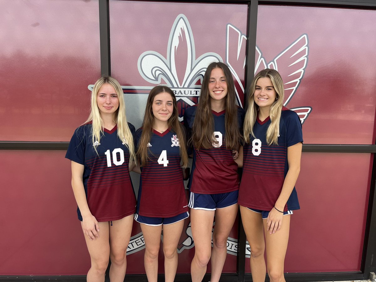 Four of our Lady Hawk Soccer players were honored by the Illinois High School Soccer Coaches Association (IHSSCA).
Emily Richardson-Honorable Mention  All-Sectional
Clara Willson-All Sectional All-Academic Kamille Grohmann All-Sectional
Avery Gilpin All-Sectional Sportsmanship.