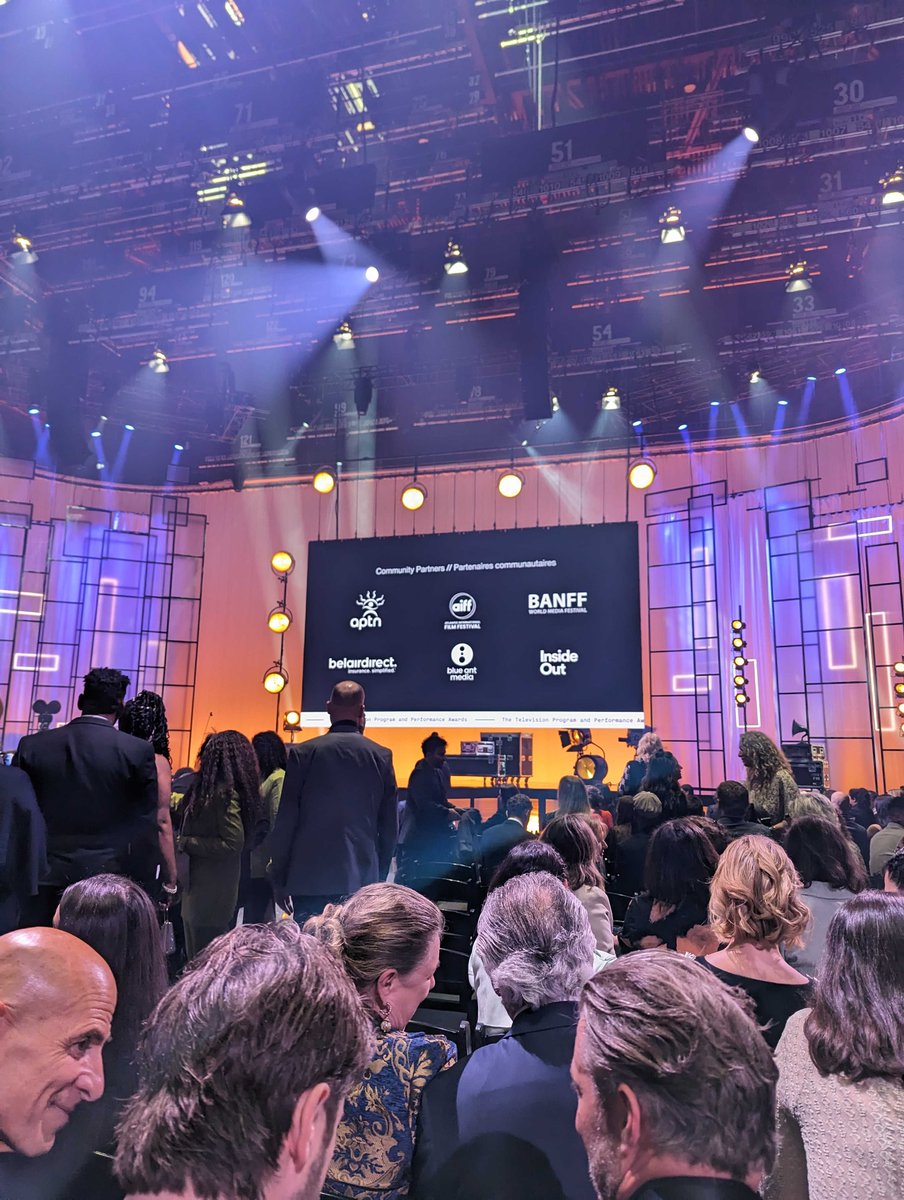 transformsai's tweet photo. Our team had the honour of attending the #CanadianScreenAwards, where our game, #LittleLearningMachines, was nominated for #BestVideoGame. It was an inspiring evening showcasing many amazing projects and excitement for the future of #Canadian #Creativity ✨ https://t.co/5k7UlIBgg3