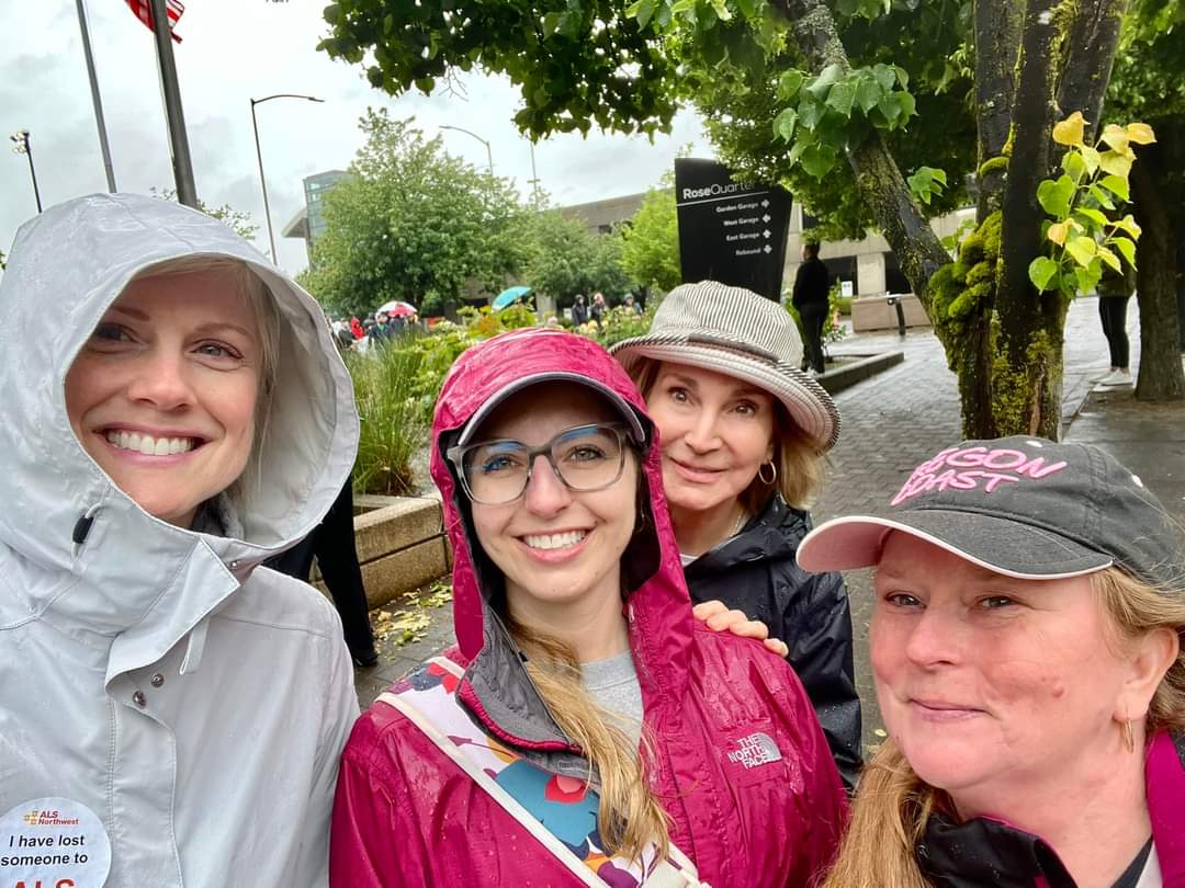 VanderTweet's tweet photo. Whoop!! We had a GREAT ALS Northwest walk event Sunday 6/2! Rainy day, but that's ok (thanks Oregon June 💦 😜).
The #VanderTeam's lifetime fundraising total rises beyond $86,000! We are thankful more than you know for all the support!
#HopeForALS #WalkALSNorthwest #FindACure https://t.co/UMQjExyWGU