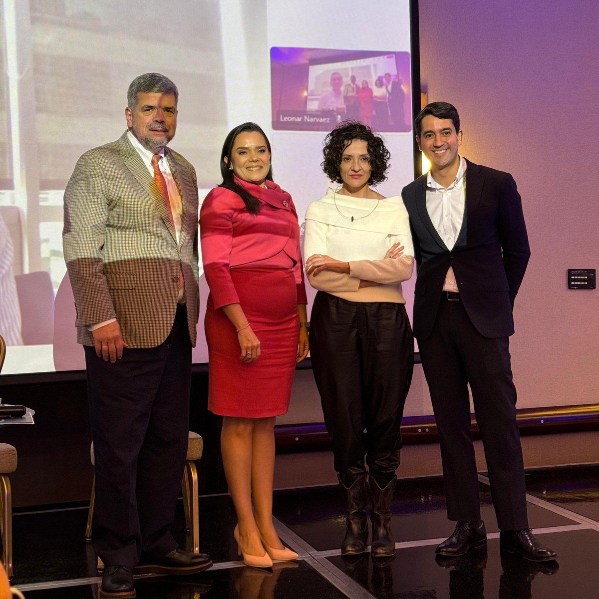 AteneaBogota's tweet photo. Durante su participación en el Foro Internacional de Innovación en Educación Superior #FIED, nuestro director @vicsaavedraM se refirió al panorama y las acciones de @Bogota para impulsar la investigación y el desarrollo científicos en la ciudad. https://t.co/2sp8QBlUyE
