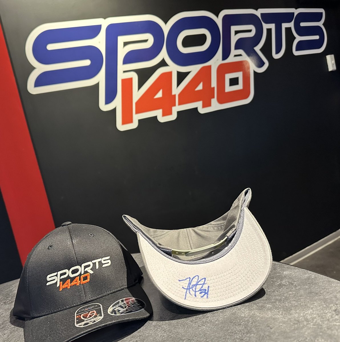 GIVEAWAY TIME! We’ve got a Fernando Pisani autographed Sports 1440 hat to giveaway. RT and like this post to enter! 

*must be able to pick up from our WEM Studio. Winner will be DM’d Thursday evening*
