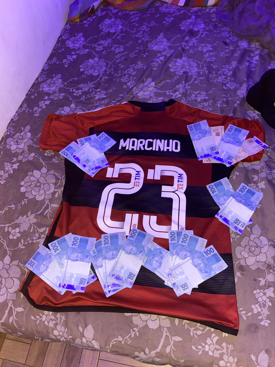 "Cada nota foi um sonho, cada sonho uma meta, cada meta uma realidade. Não há limites para quem acredita em si mesmo. 👏☘️