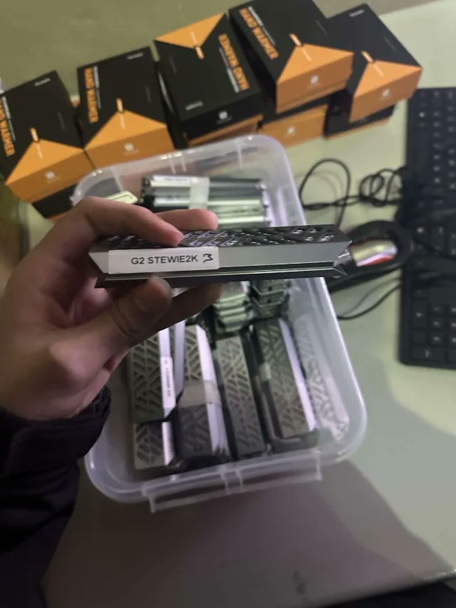 A CS Player has been permanently banned by ESL and FACEIT for stealing multiple pro player SSD's at IEM Dallas this past weekend