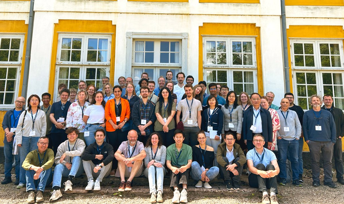 Center for Electromicrobiology (@cemaarhus) on Twitter photo What a crowd 7th. Intern. #CableBacteria Workshop w 54 participants 🤩 lined up in 🇩🇰 from >13 research institutes e.g.: <a href="/tudelft/">TU Delft</a>, <a href="/VUBrussel/">VUB</a>, <a href="/fz_juelich/">Forschungszentrum Jülich | @fzj@social.fz-juelich</a>, Foshan University, Guangdong Academy of Science, <a href="/uhasselt/">Universiteit Hasselt</a>, <a href="/NOVAunl/">NOVA</a> , <a href="/JMU/">JMU</a>, <a href="/UAntwerpen/">UAntwerpen</a>, <a href="/UCYOfficial/">University of Cyprus</a>, <a href="/USC/">USC</a>, <a href="/AarhusUni_int/">Aarhus University</a> What a crowd 7th. Intern. #CableBacteria Workshop w 54 participants 🤩 lined up in 🇩🇰 from >13 research institutes e.g.: <a href="/tudelft/">TU Delft</a>, <a href="/VUBrussel/">VUB</a>, <a href="/fz_juelich/">Forschungszentrum Jülich | @fzj@social.fz-juelich</a>, Foshan University, Guangdong Academy of Science, <a href="/uhasselt/">Universiteit Hasselt</a>, <a href="/NOVAunl/">NOVA</a> , <a href="/JMU/">JMU</a>, <a href="/UAntwerpen/">UAntwerpen</a>, <a href="/UCYOfficial/">University of Cyprus</a>, <a href="/USC/">USC</a>, <a href="/AarhusUni_int/">Aarhus University</a>