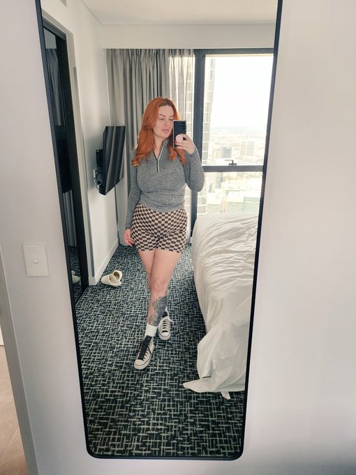 Do you like gym clothes? 🏋&zwj;♀️ https://t.co/fTk8IDNo8I<a href="/tag/newprofilepic"class="tags"><span>#newprofilepic</span></a>