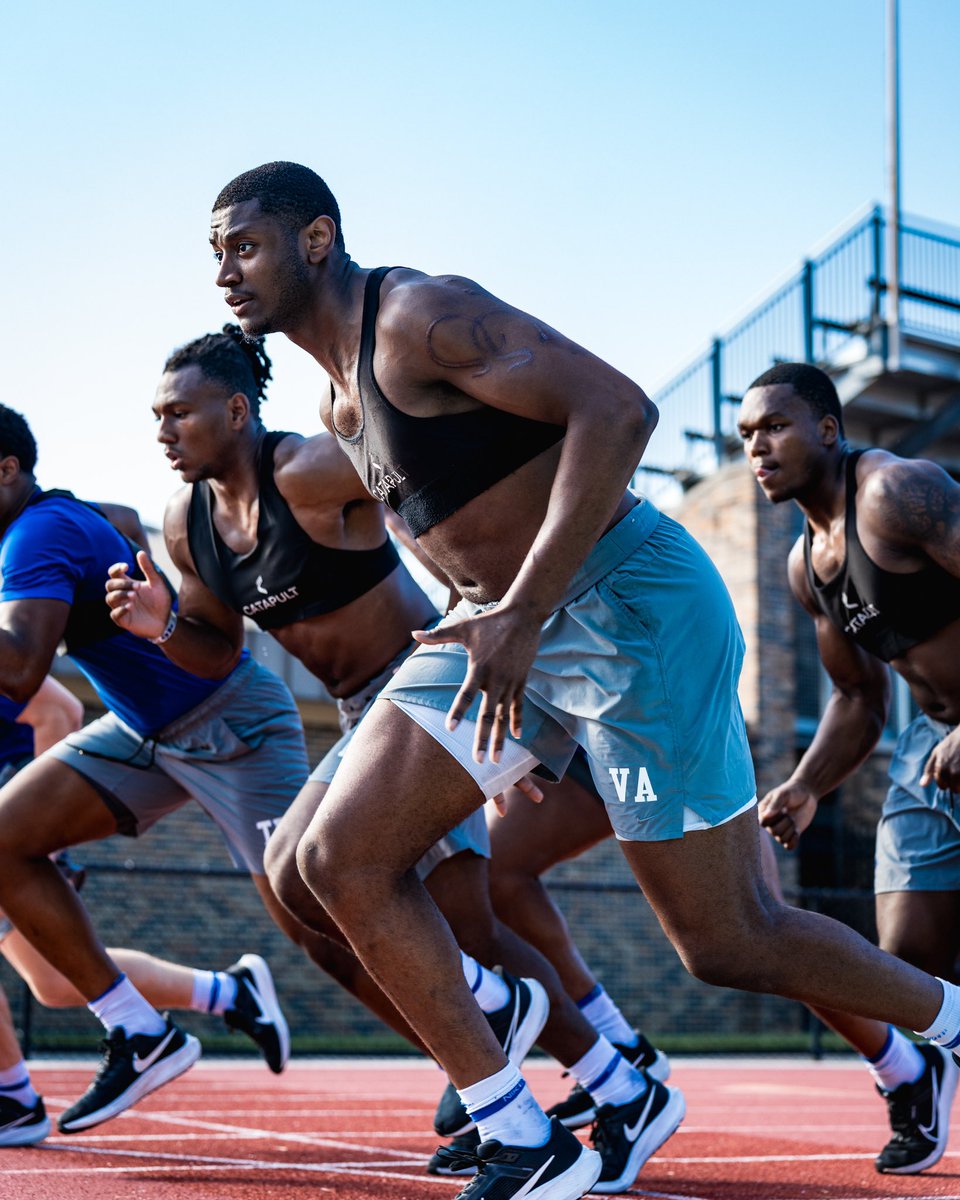DukeFOOTBALL's tweet image. Track work 😈