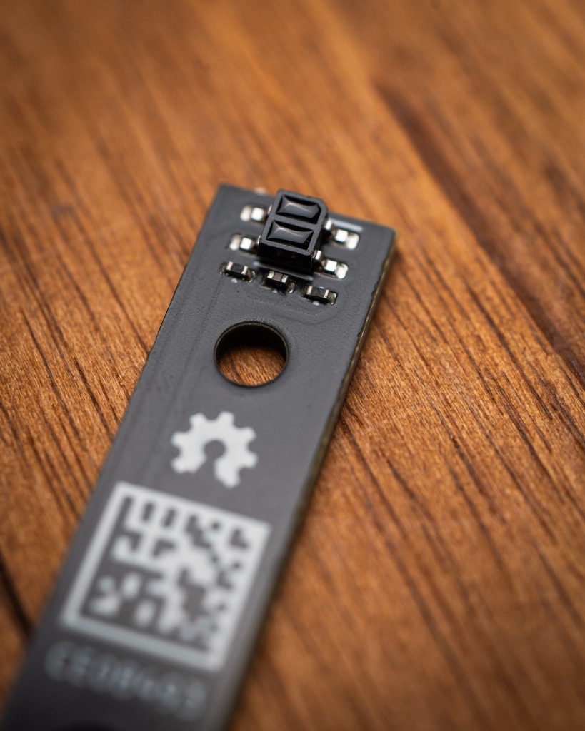 CoreElecAU's tweet photo. The #Makerverse IR Line Sensor is a great way to add a primitive #VisionSystem to your robot. By detecting the reflectance differential between light and dark surfaces, create a #linefollowing robot to navigate tape or marker paths with this analog module. https://t.co/1GfCD3Jc9m https://t.co/suboe65MAv