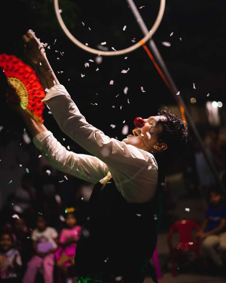 “Eufonías de la ceiba bruja” lachachara.org/lanzamiento-de…
<a href="/Luneta50/">Luneta50</a> Alma Fernández, Nara Mansur, Aminta Peláez Wouliyui, Ana Victoria Padilla, Cindy  Herrera y  Neris Barrios. Además, Karelys Payares, Karen Gaviria Moreno, Yenis Vázquez, Valeria Burgos, Gabriela Tangarife y otras