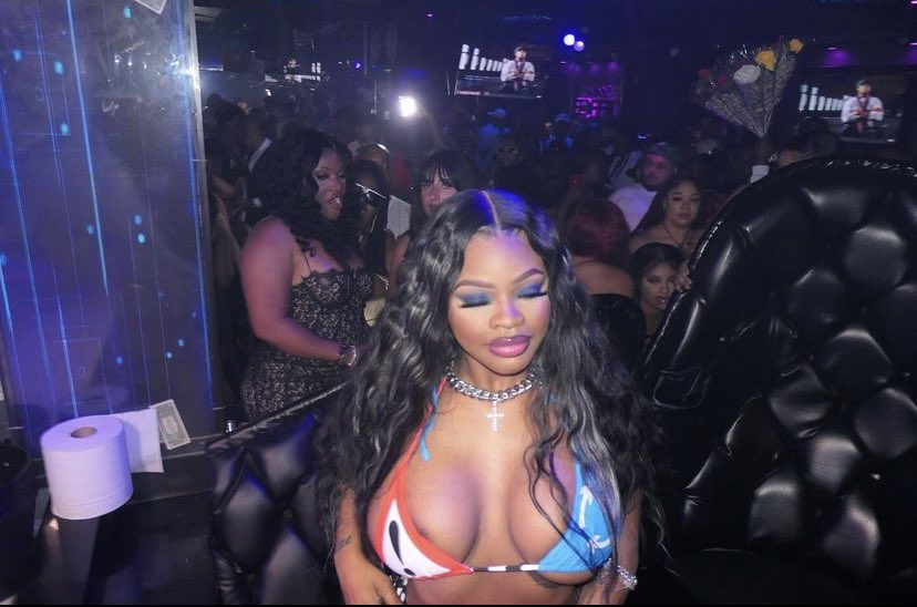 bforbarbi's tweet photo. #WHOISJT lives were changed this night! @ThegirlJT https://t.co/4Oekquygip