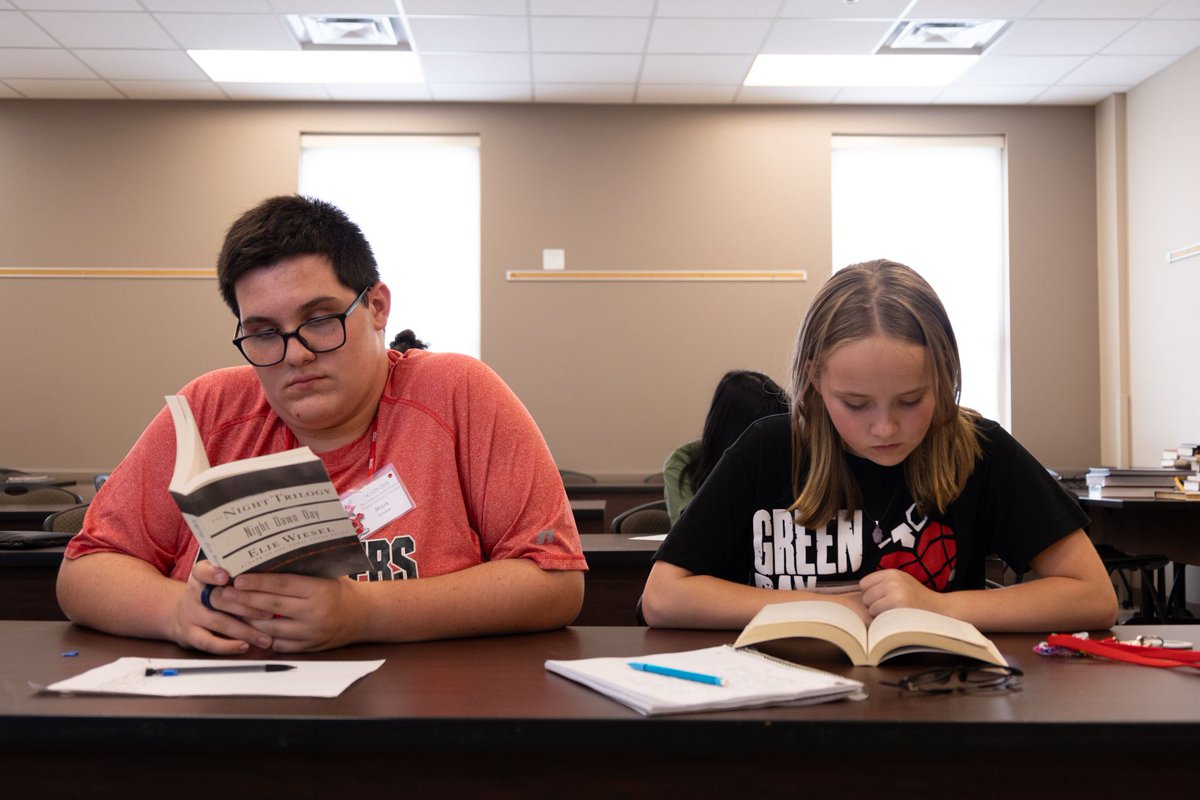 GiftedStudies's tweet photo. Photos from Day 2 of #SCATS24 are ready for viewing: https://t.co/4yIVp0qJDO
#mindsonhandson #gifted https://t.co/v3L6BMSxjF