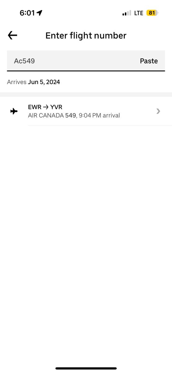 Missaenagy's tweet photo. @Uber you seem to have a system glitch. Tried to prebook an airport pickup but it sets a time 15 mins before my flight arrives 🤨 https://t.co/kmQ0ooVdfk