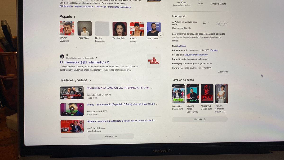 Es tremendamente sospechoso que al buscar el programa <a href="/El_Intermedio/">El Intermedio</a>, aparezca una contra postura en forma de vídeo posteado hace tan solo un día y aparezca como primera opción en sugerencias a ver. No había visto un posicionamiento tan brutal en tan poco tiempo.