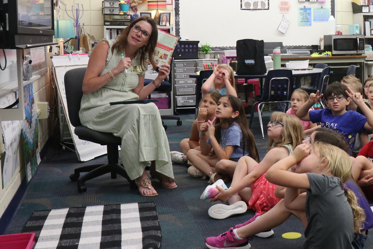 rockwoodschools's tweet image. Last week during Rockwood Summer Academy at Stanton Elementary, third- through fifth-grade students participated in a martial arts demonstration, while second-graders enjoyed math and reading games with Dr. Carrie Tomc, Rockwood&apos;s K-5 coordinator of math! #WeAreRockwood