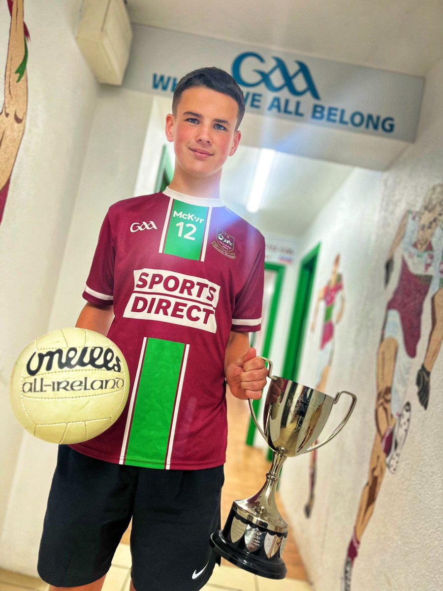 Well done to Coláiste Mhuirlinne/Merlin College student Alex Nolan and Mr. Henry who were part of recent success for  <a href="/stjamesgaa/">St. James' GAA</a> 👏

The Jimmies won the U14 Govan Jolliffe - Byrne All-Ireland Tournament last weekend in Dublin 🏆

<a href="/Galway_GAA/">Galway GAA Official</a>