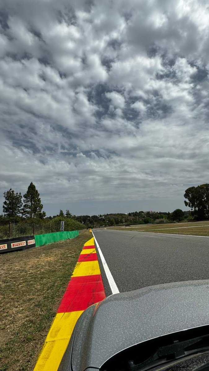 Corazondef1's tweet photo. #TCRItaly 

Queres un circuito “Old School “ , acá tenes uno, Autódromo de Pergusa en el sur de Italia en la isla de Sicilia. 

Este fin de semana @Lucianomzrtinez corre la segunda fecha del campeano https://t.co/9uhEz22E5g