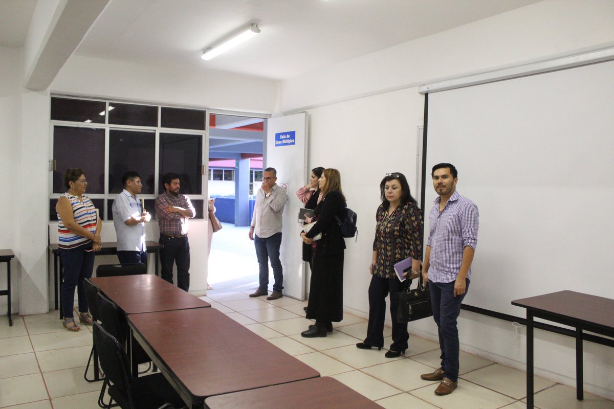FCQBUAGRO's tweet photo. Durante nuestra administración 2018-2024, las Licenciaturas de QBP y Biología lograron acreditarse, a quienes felicitamos por su compromiso y dedicación para lograr este reconocimiento. https://t.co/Zi5MLDWy1M