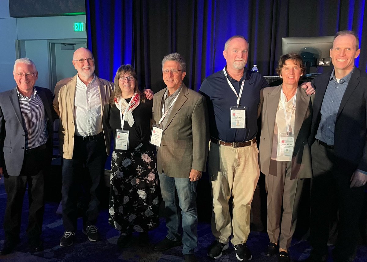 Joe Loo (@joeloo85614818) on Twitter photo Great talks by these fantastic speakers during today’s morning session that honored Dr. Alan Marshall’s tremendous contributions in high-resolution mass spectrometry <a href="/asmsnews/">Am Soc for Mass Spec</a> #ASMS2024 <a href="/KristinaHakans2/">Hakansson Group MagLab/FSU</a> Great talks by these fantastic speakers during today’s morning session that honored Dr. Alan Marshall’s tremendous contributions in high-resolution mass spectrometry <a href="/asmsnews/">Am Soc for Mass Spec</a> #ASMS2024 <a href="/KristinaHakans2/">Hakansson Group MagLab/FSU</a>