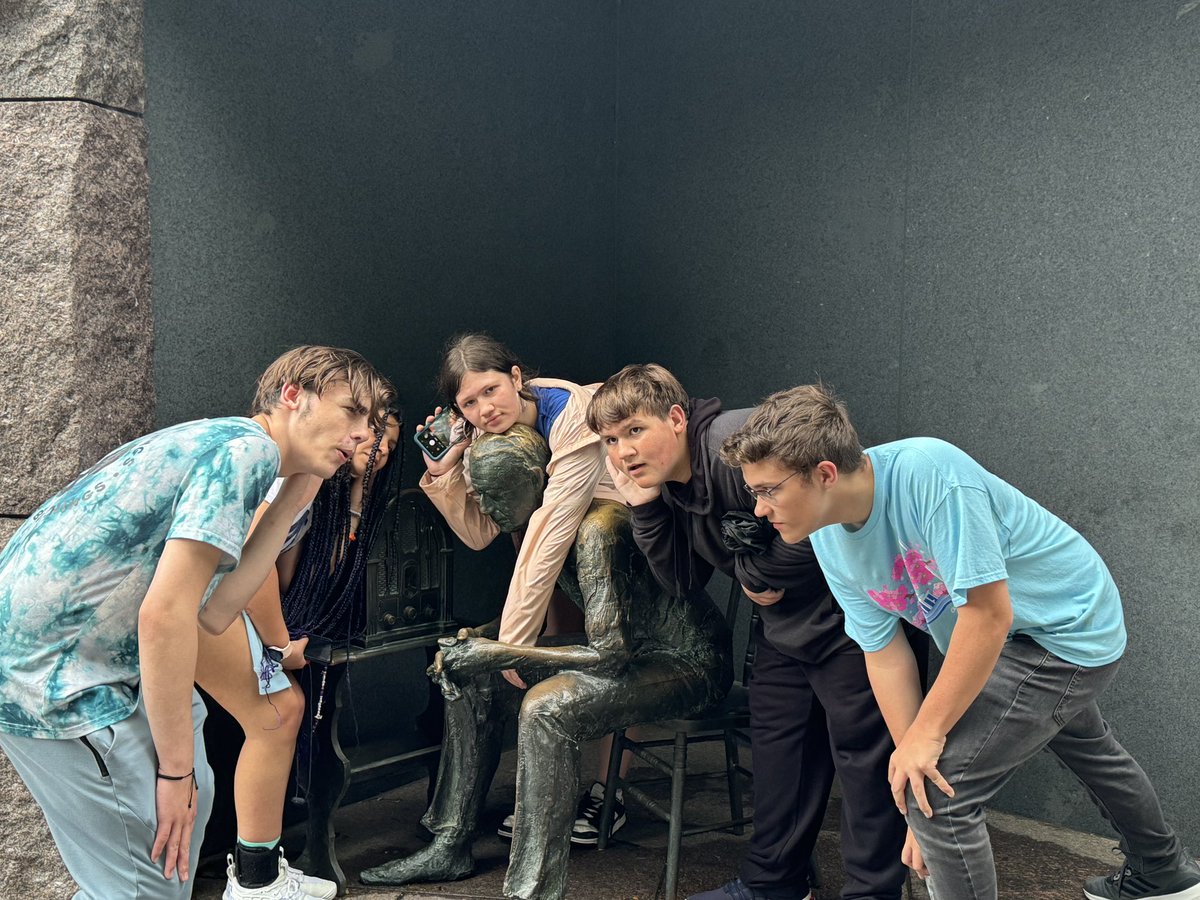 Danielle Alterio tweet media