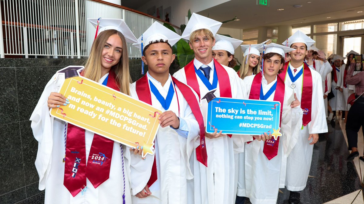 SuptDotres's tweet photo. Cheers and congratulations to the #Classof2024 at @MAST_Academy! Your exceptional journey and stellar achievements have led to this vibrant graduation day.  Wishing you adventure and success in all your endeavors.  Go Makos! #GraduationMagic #Alumni305 #YourBestChoiceMDCPS https://t.co/VccbvzK7yo