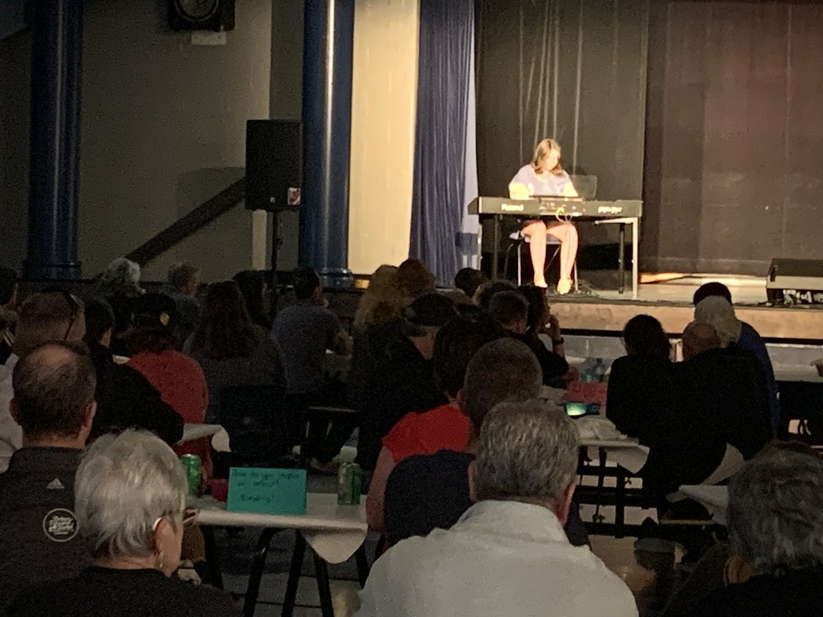 Tonight at #Bluefield we are holding our Arts Coffee House. It’s a full crowd of artists, performers, musicians, parents, staff and admirers. <a href="/GoBobcatsGo/">Bluefield Bobcats</a>