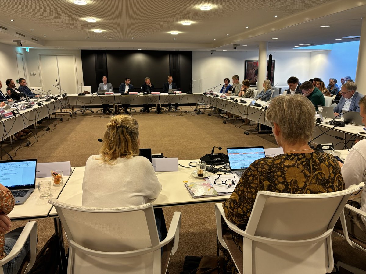 De Fryske #musea wiene net belutsen by en domwei #lulk oer de nije #kultuernota. Froukje Hernamdt mist #grutskens op de musea by it bestjoer fan ⁦<a href="/provfryslan/">Provincie Fryslân</a>⁩. “Wat fuort is is fuort en komt noait wer werom”, seit se út namme fan de M8, de musea mei provinsjale subsydzje.