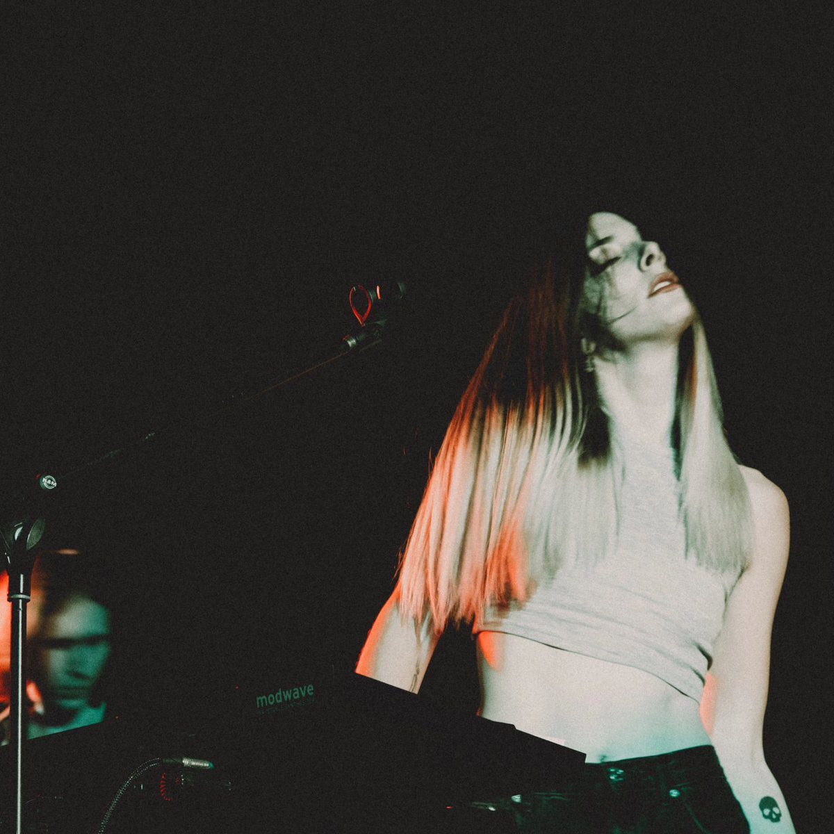 **SEATTLE &gt;&gt;&gt; JULY 3RD**
we have a show coming up with our friends <a href="/BlushingBand/">Blushing</a> at @ChopSueySeattle with <a href="/NewAgeHealers/">New Age Healers</a>

Tix:
ticketweb.com/event/blushing…
-
📷 noheroes.jpg