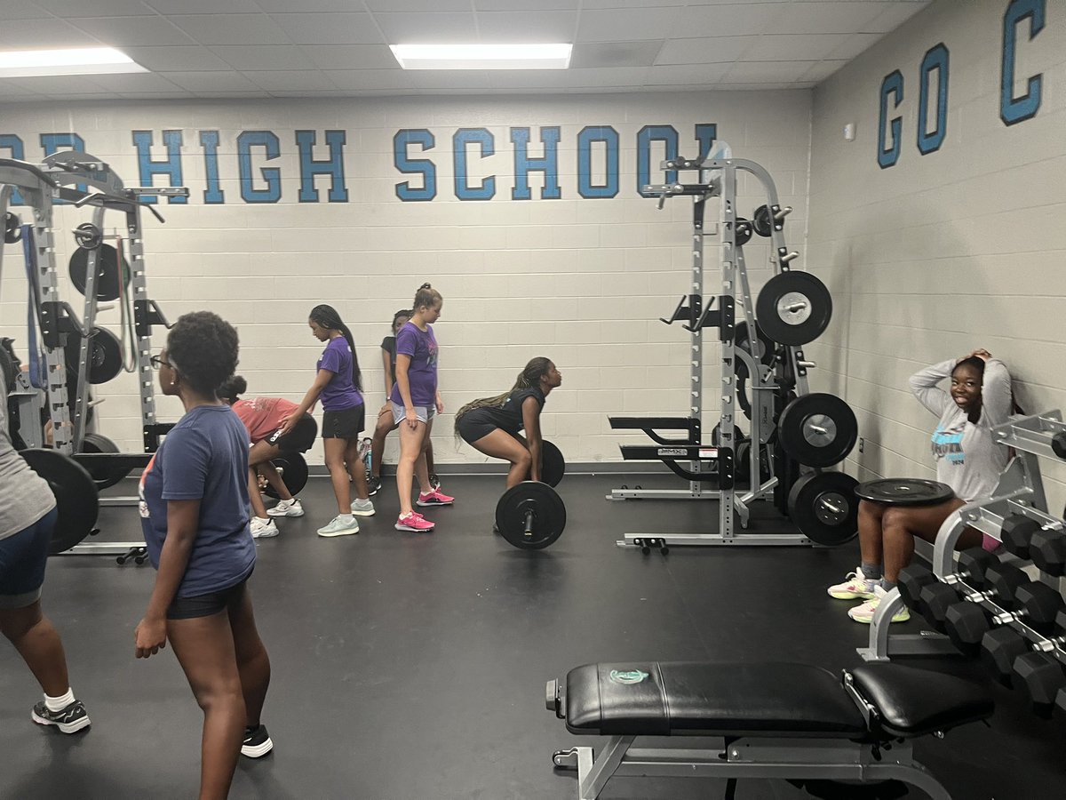 Crawford Volleyball tweet media