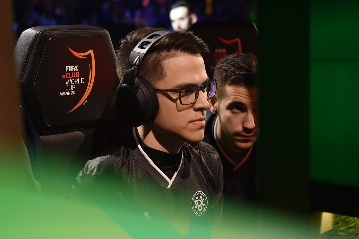 diegog1996's tweet photo. FREE AGENT! 🚨
Después de 6 temporadas junto a @TeamDUXGaming estoy motivado y preparado a escuchar ofertas para la temporada que viene en el rol de coach, jugador y/o creador de contenido. 
Contacto vía MD o diegog._gonzalez@hotmail.com. 
Se agradecen RTs 🙌 https://t.co/FQgYgEurDl