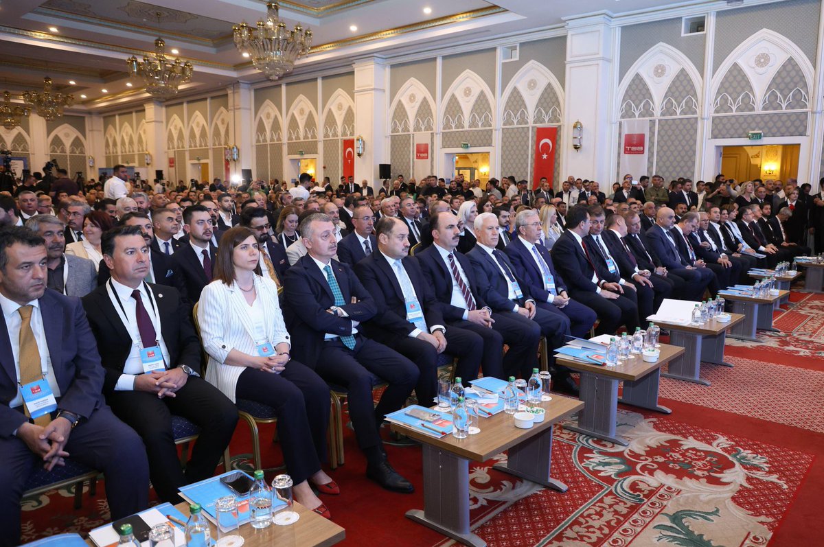 Anadolu Medeniyetleri Belediyeler Birliği Meclis Toplantısı’nda en fazla oyu alan Konya Büyükşehir Belediye Başkanı Uğur İbrahim ALTAY,  yeniden Anadolu Medeniyetleri Belediyeler Birliği Başkanı oldu!