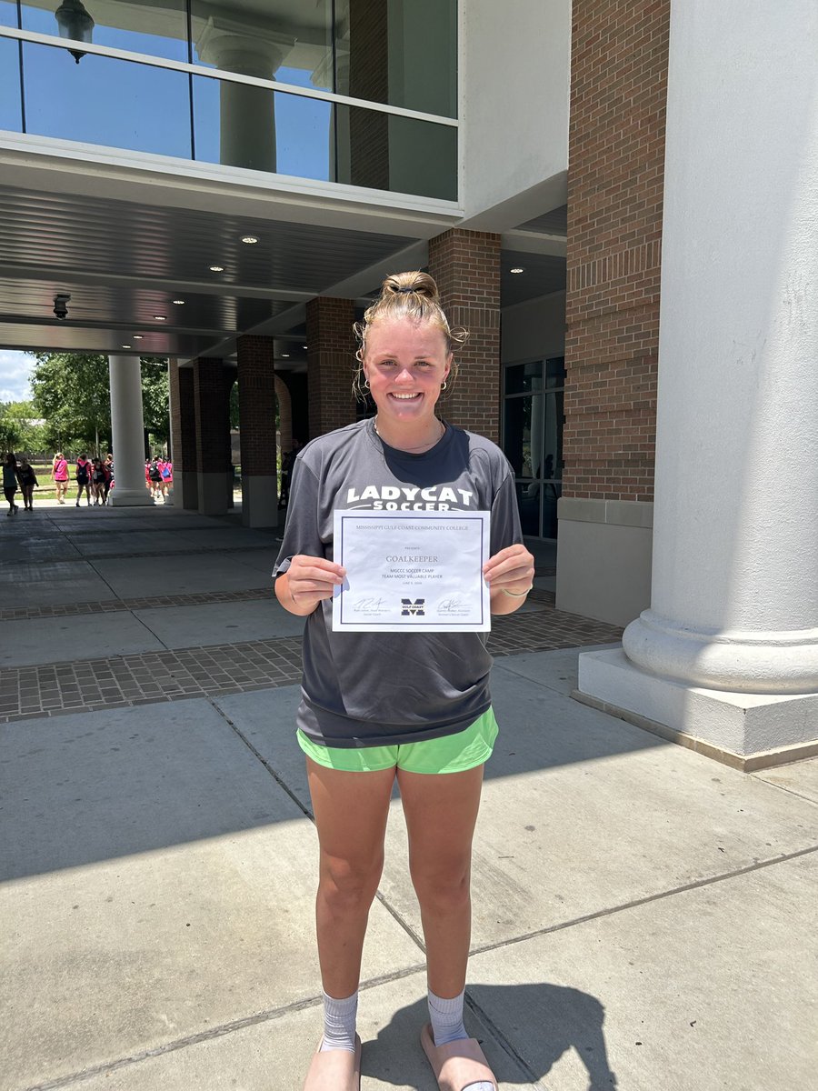 DarbyFord's tweet photo. Thank you @Ryan_Joiner for an amazing three days of MGCCC camp! Thank you @coachcolton for pouring out wisdom and coaching us for the week! Excited to see what this season will hold. 
*vs NW Rankin - W (1-0)
*vs Ocean Springs - W (2-0)
*vs Pass Christian - W (3-1)
@sumrallsoccer https://t.co/bMmcLSimQV