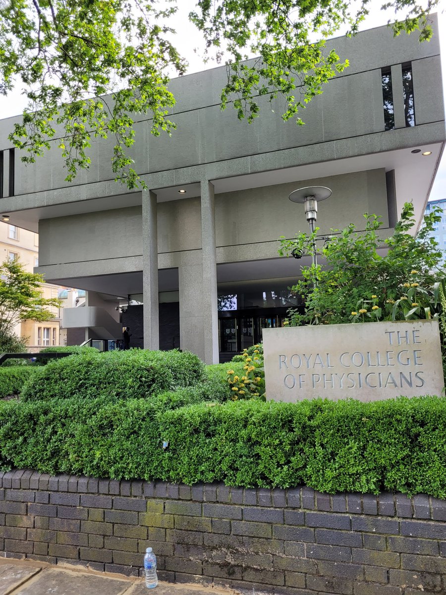 DrFranButler's tweet photo. Well it's been a really productive day at the Royal College of Physicians PRSAS workshop. So so so many thoughts and ideas for developing our service and evidencing what we do. Had a lovely walk around Regents park getting my steps in after lots of sitting down! https://t.co/jGSqIPJWx4