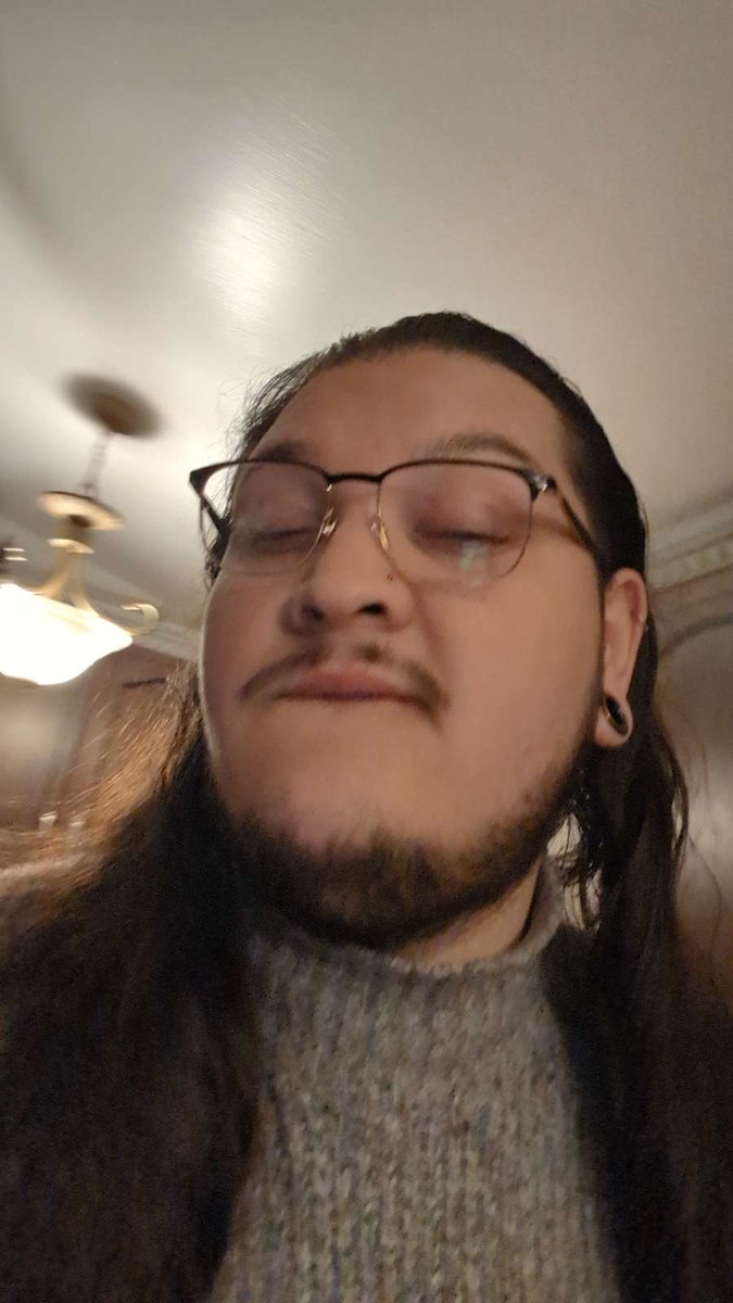 xoftdom's tweet photo. Not new to NSFW twt just redoing pinned and want new moots.
👺 30 (18+ MDNI)
☠️ California (SoCal)
🧑‍🍳 He/Him 
🔪 Softdom (switch)
🎃 Soft &amp; Hard kinks
🇲🇽 Hispanic
🎮 6'1
🍱DMs open
🧡 And RT to be moots 💜 https://t.co/4uFmgD41z5