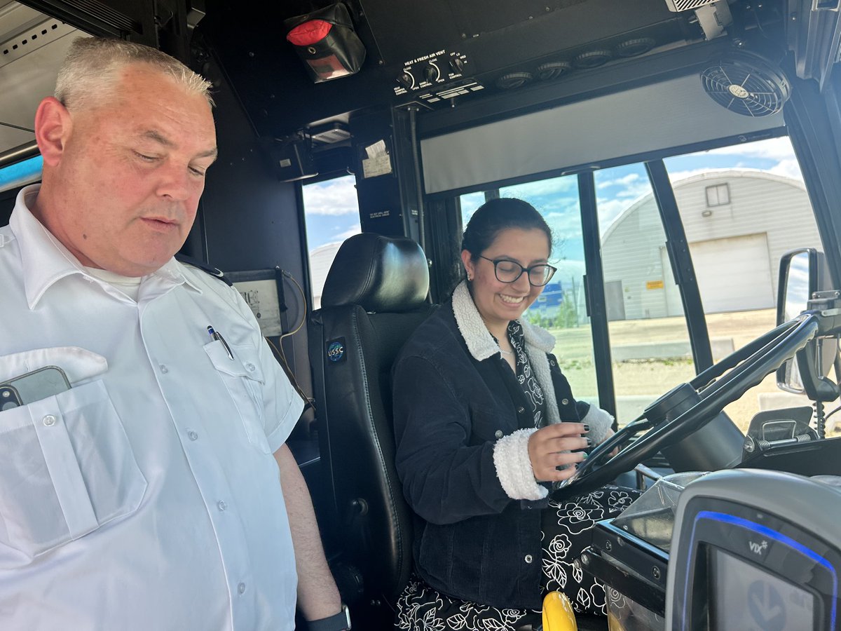 joannewrightyeg's tweet photo. Some of my team & I participated in an @takeETSalert learning opportunity!
It has given us a new appreciation for transit operators & the skill that their positions require. Thank you for getting everyone where they need to be safely each day!
#yeg #yeg #wardsspomitapi #takeets https://t.co/CqiyJrNQvG