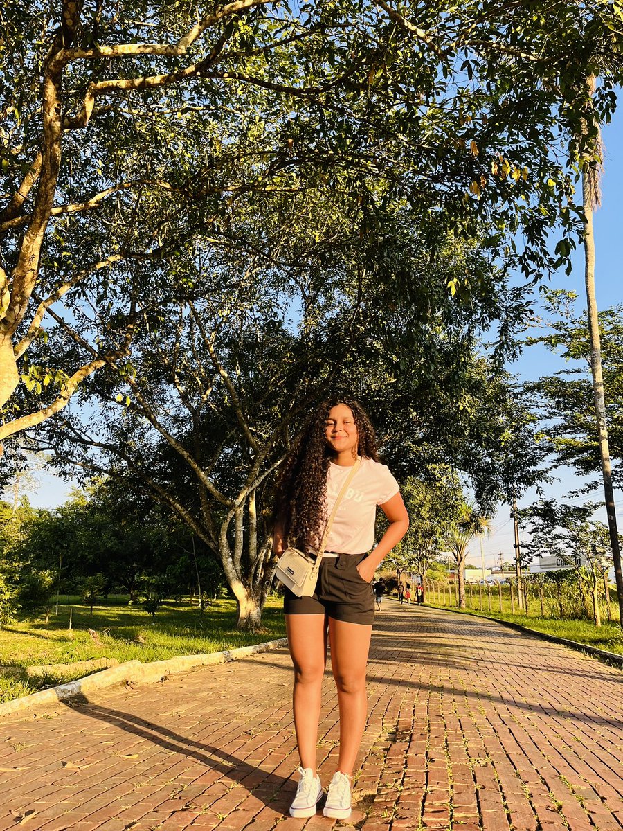 Ine48948818's tweet photo. Voltando por aqui 🫸🏽 https://t.co/nhdPb4gLdW