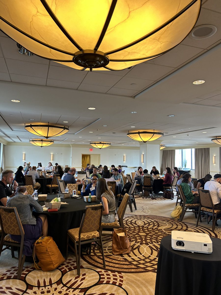 The SRC CV/Resume review workshop went so well! Thanks so much to all of the reviewers! #2024SFS