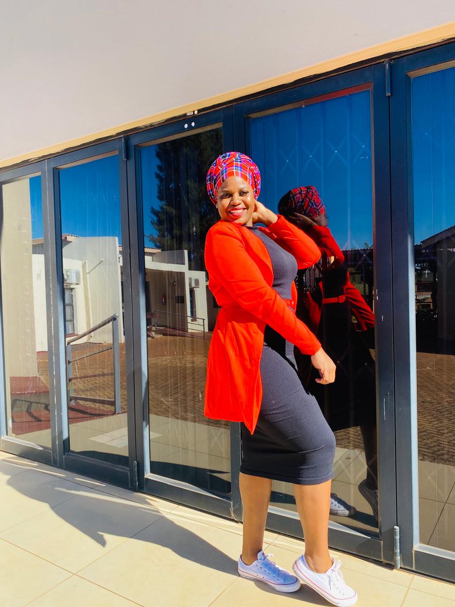 MphaphuliMadza1's tweet photo. Your Favourite Venda Queen 🌺♥️♥️♥️ https://t.co/wGufEC56ek
