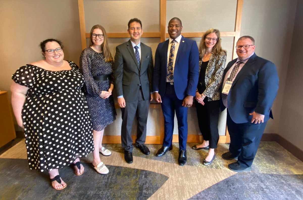 AbbVie Canada (@abbviecanada) on Twitter photo Thank you to the Hon. <a href="/jmoses6/">Jamie Moses</a> of the <a href="/MBGov/">Manitoba Government</a> and <a href="/BioscienceMB/">Bioscience Association Manitoba</a> for an insightful discussion about clinical trials at #Bio2024. We appreciated the chance to explore opportunities to grow the Canadian #lifesciences and #biotech industry in Manitoba. #BioInternationalConference Thank you to the Hon. <a href="/jmoses6/">Jamie Moses</a> of the <a href="/MBGov/">Manitoba Government</a> and <a href="/BioscienceMB/">Bioscience Association Manitoba</a> for an insightful discussion about clinical trials at #Bio2024. We appreciated the chance to explore opportunities to grow the Canadian #lifesciences and #biotech industry in Manitoba. #BioInternationalConference
