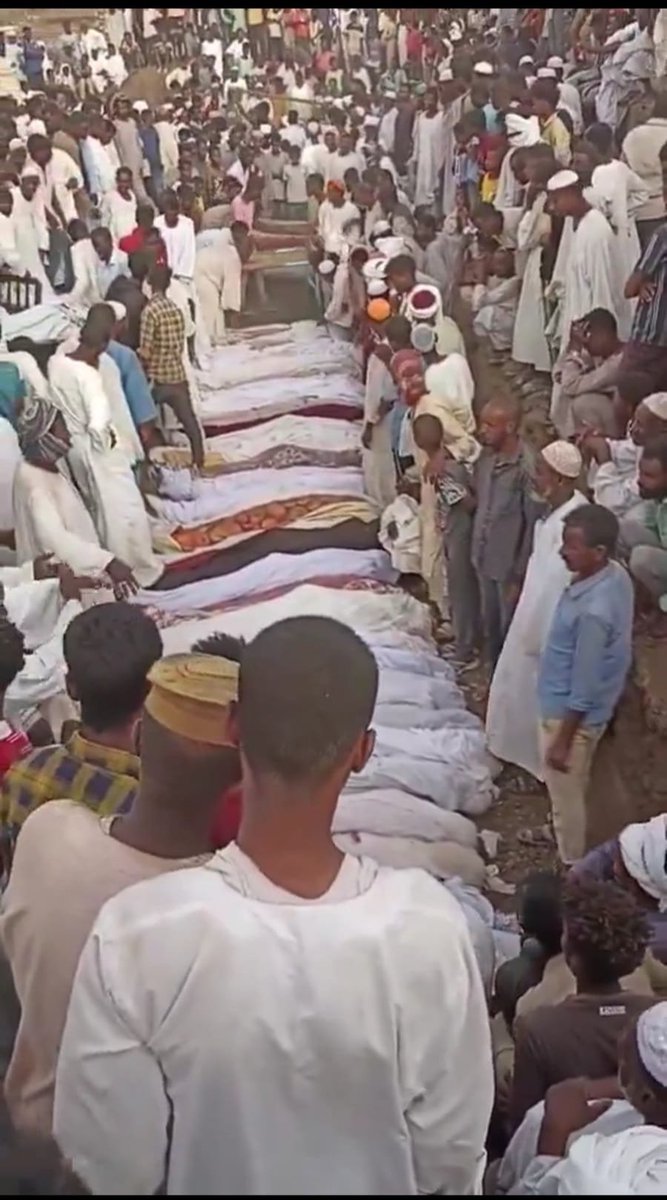 شهداء قرية ود النورة محلية ٢٤ القرشى ولاية الجزيرة، الذين تم قتلهم بواسطة مرتزقة مليشيا الدعم السريع الإرهابية.

#السودان