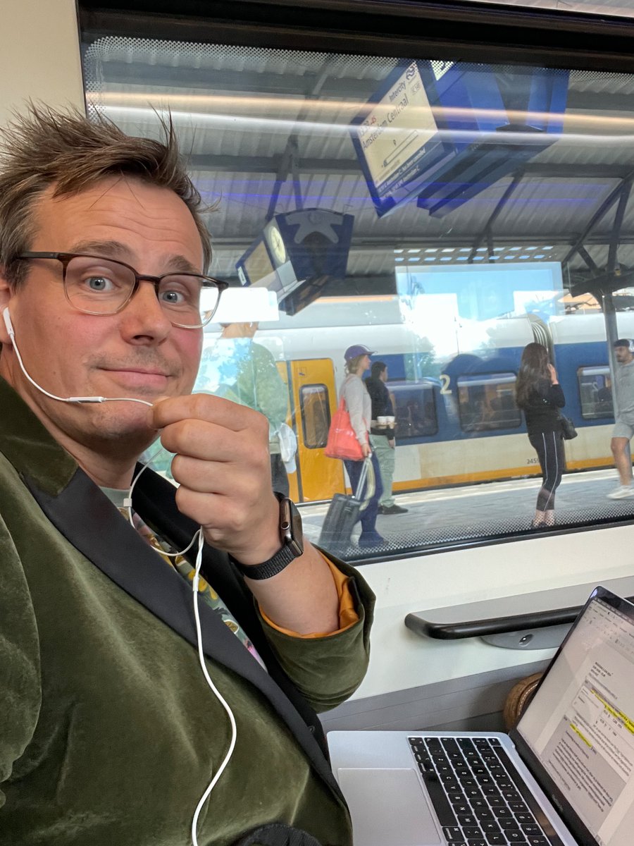 Henk van Steeg tweet media
