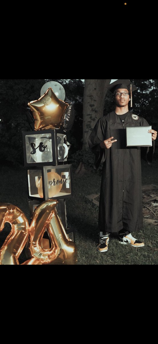 swiffthagift's tweet photo. Proud Dad 👨🏾‍🎓👨🏾‍🎓 High School Graduates  🎉🎉🎉🎓🫂🤞🏾 https://t.co/8M9hgnPGNa