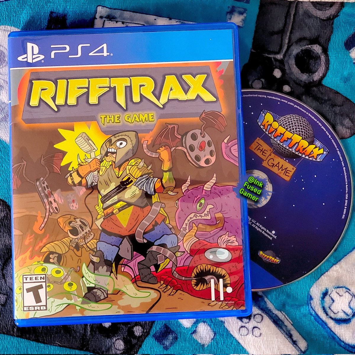 InkFusedGamer's tweet photo. Can't wait to play the @RiffTrax video game with some of my Riff/MST3K friends!
#InkFusedGamer #Rifftrax #mysterysciencetheater3000
#partygame #multiplayer #manosthehandsoffate #beefmclargehuge #Tomservo #Crow #Playstation4 https://t.co/EHfepPOEcu