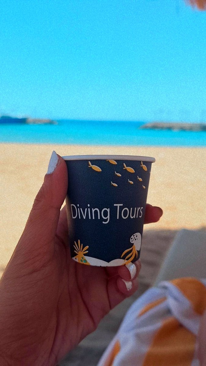 INGYKHEPIESA's tweet photo. Morning coffee with a view ☕️🌊💕 https://t.co/Rfgpp6ivp4
