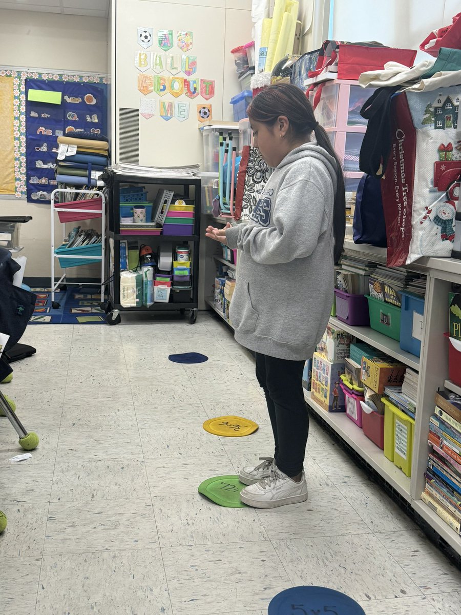 Ms.Trattler tweet media