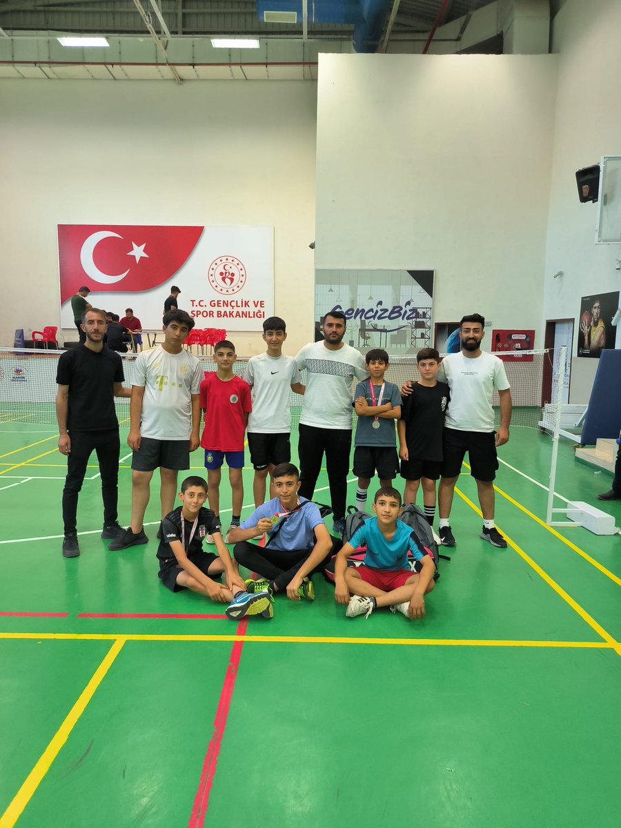 BesyoOtun's tweet photo. @gencliksporbak 
@OA_BAK 
Anadolu Yıldızlar Ligi Seçimleri https://t.co/UqSrlKFxUu