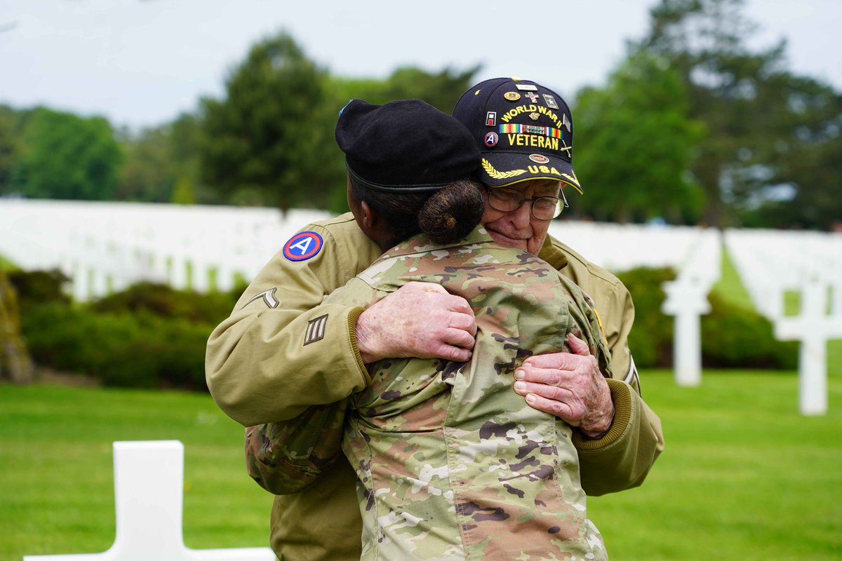 🔸️ Nous avons reçu plusieurs messages privés de personnes nous remerciant de partager des informations sur les commémorations du 80e anniversaire du débarquement de Normandie. 

Nous sommes touchés par ces messages et nous sommes heureux de pouvoir contribuer à perpétuer la