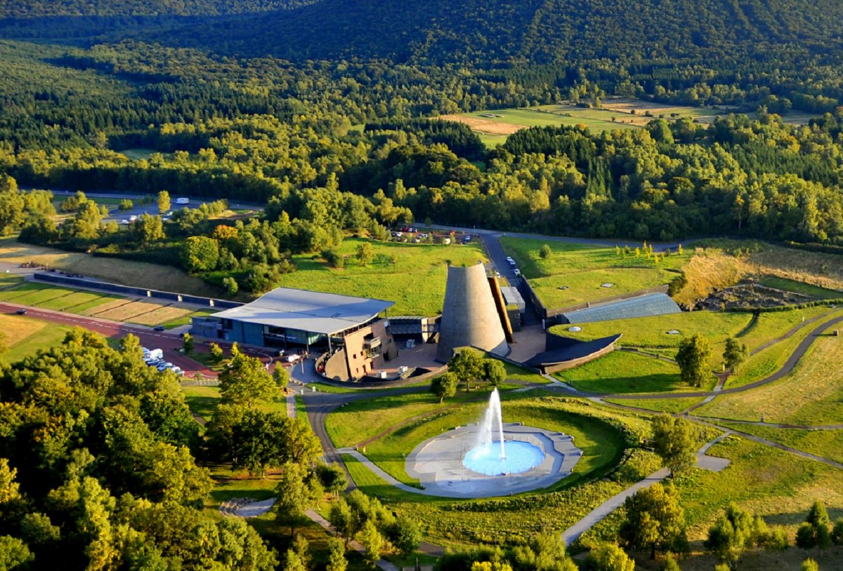 Partoutatix.com tweet media