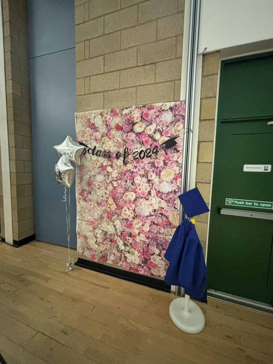 WoodlandsIrvine's tweet image. It was our Early Years Graduation this morning! Such a lovely ceremony.

The kids did a great job singing and smiling. Thank you to our Early Years team for creating long-lasting memories for all. 

Looking forward to seeing you all blossoming even more in P1.

🌸 #classsof2024
