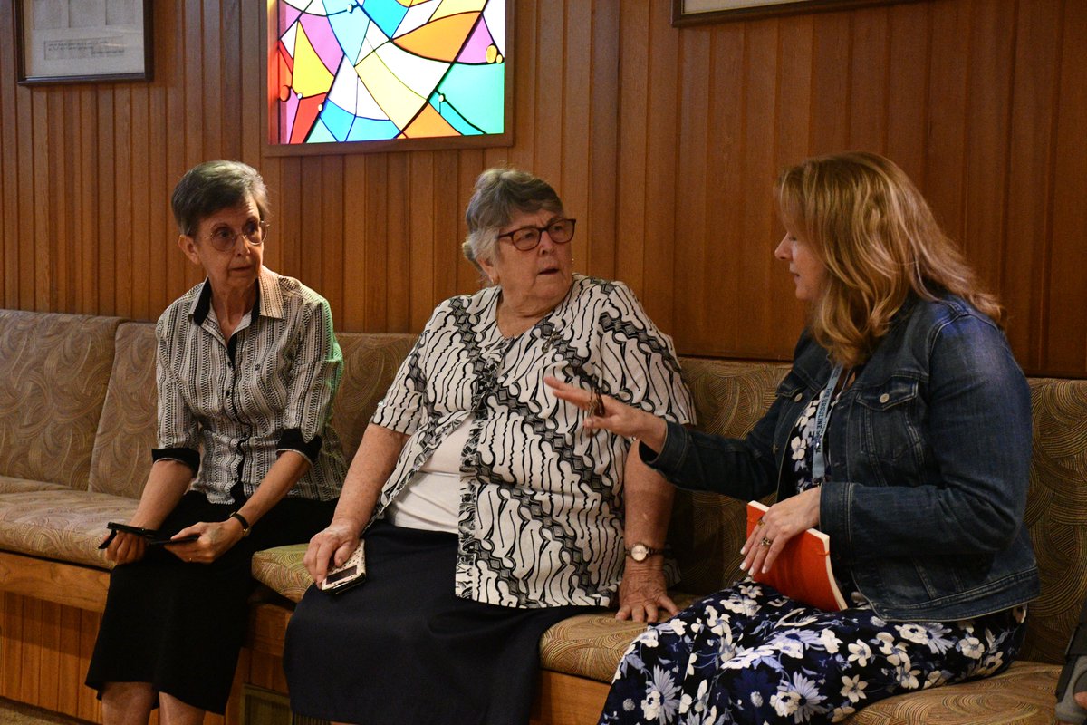 UrsulineNR's tweet photo. It was an honor to welcome Sr. Sue Flood, Mother General of the Ursulines of the Roman Union &amp; Sr. Ann-Marie Gardiner, General Councilor of the Ursulines of the Roman Union, to our campus this morning.
Sr. Sue and Sr. Ann-Marie are visiting from the Ursuline Generalate in Rome. https://t.co/vV3QYacgYi