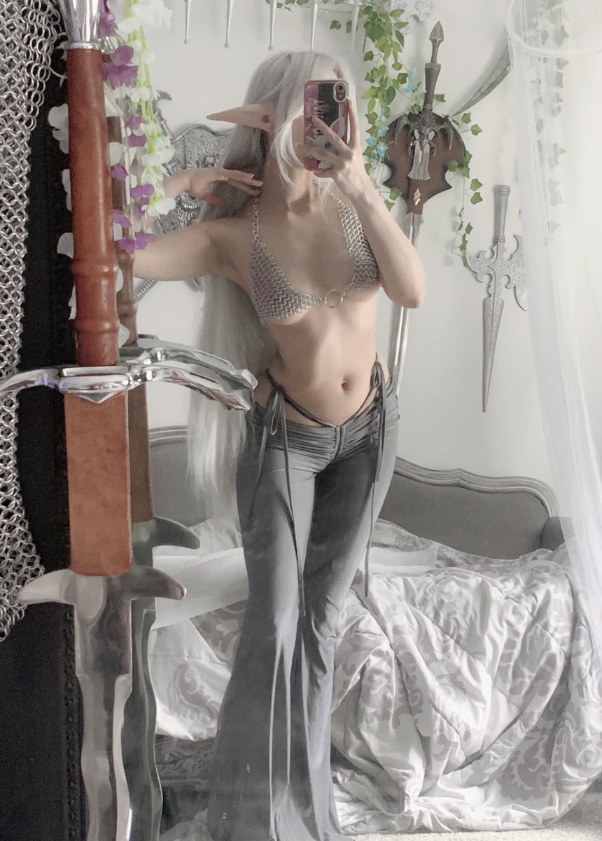 Styrlingelf's tweet photo. More chainmail outfits on patreon 🤺 https://t.co/kVDWQnO6qu